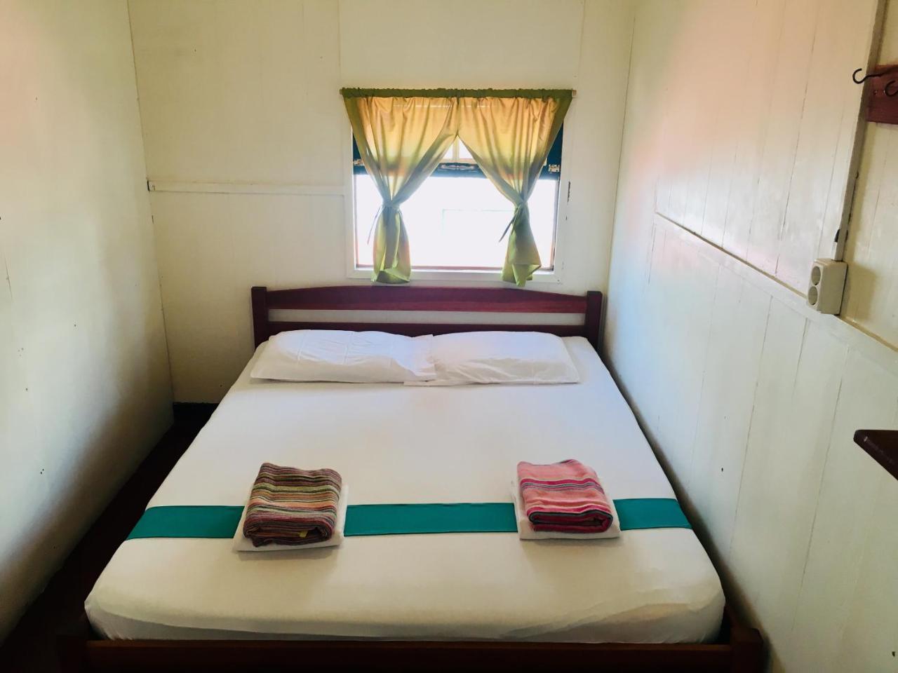 Guesthouse De Kleine Historie Paramaribo Exteriör bild